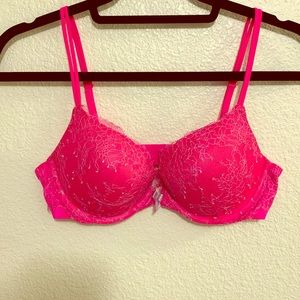 Victoria’s Secret Very Sexy Push-Up